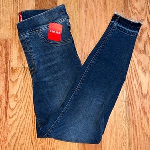 NWT Spanx distressed denim leggings